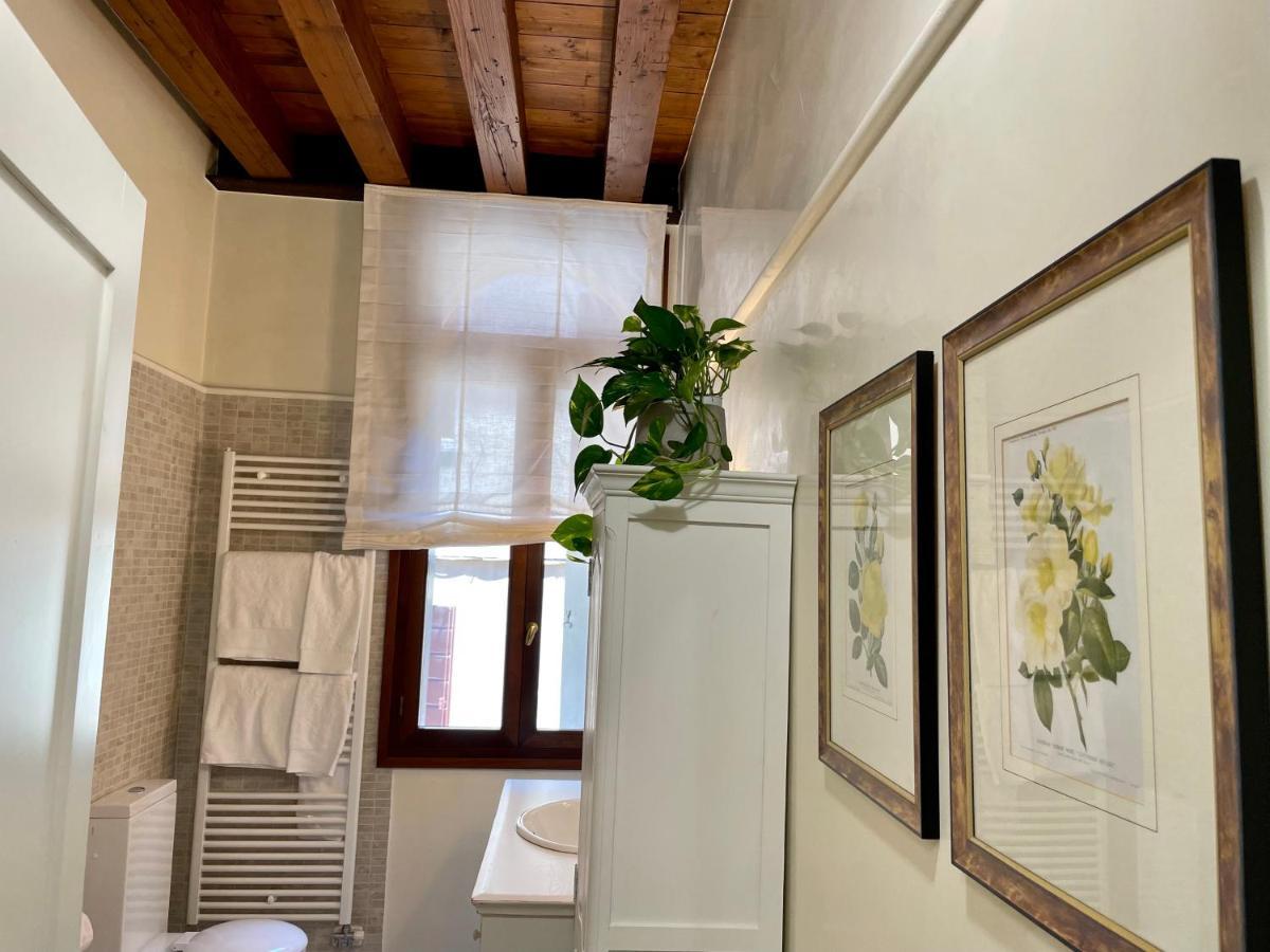 Santa Caterina: Charming Apartment Treviso Esterno foto