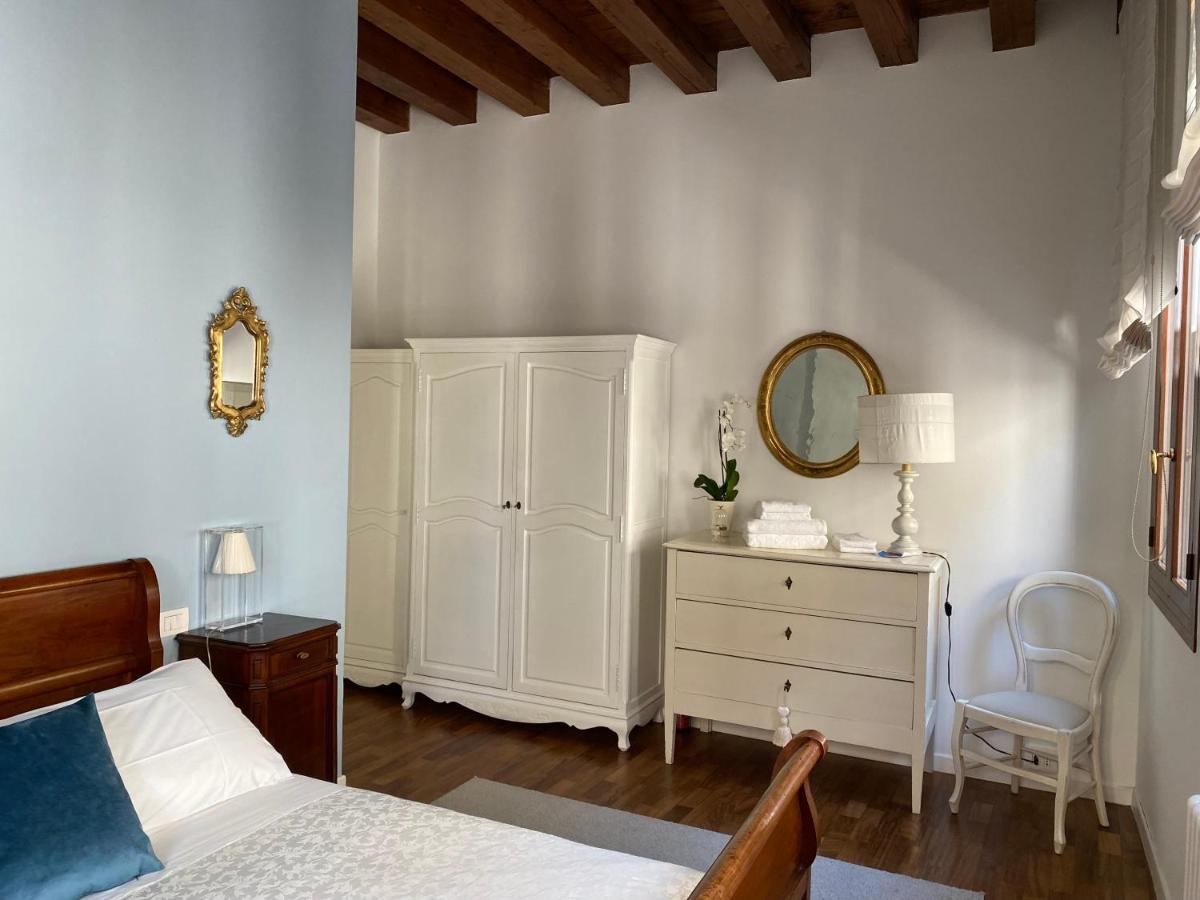Santa Caterina: Charming Apartment Treviso Esterno foto